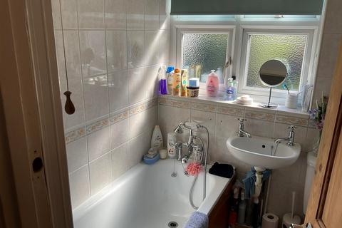 7 Wendover Way, Welling, DA16 2BW