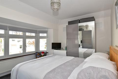 7 Wendover Way, Welling, DA16 2BW