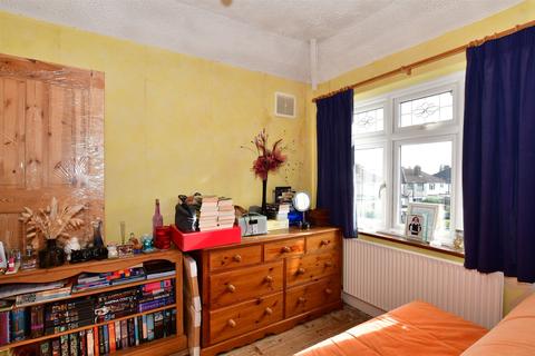 7 Wendover Way, Welling, DA16 2BW
