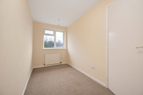 2 bedroom terraced house to rent, Wentworth Drive, Grantham