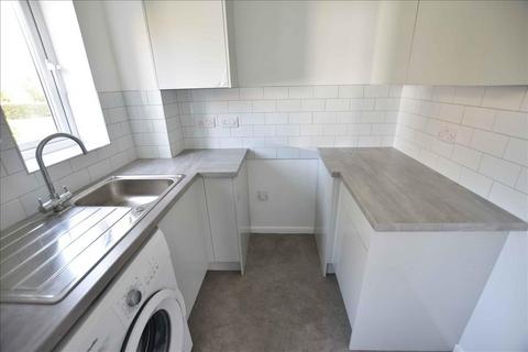 1 bedroom flat for sale, Redford Close, Feltham, Middlesex, TW13