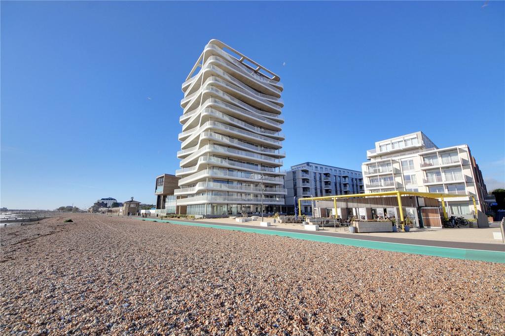 Bayside Apartments, Brighton Road... 2 bed apartment £525,000