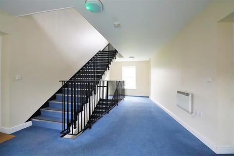 30 Liverymen Walk, Greenhithe, DA9 9GZ