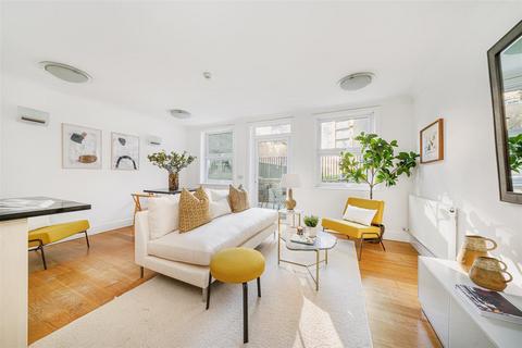 Flat 1, 2 Mattock Lane, London, W5 5BG