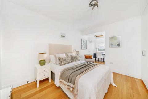 Flat 1, 2 Mattock Lane, London, W5 5BG