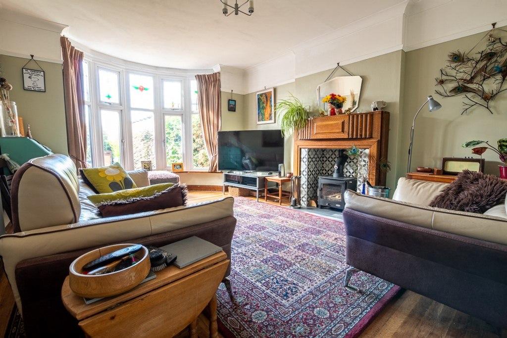 Glover Road, DN17 3 bed detached house £225,000