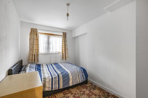 3 bedroom flat for sale - Wesley Close, Holloway