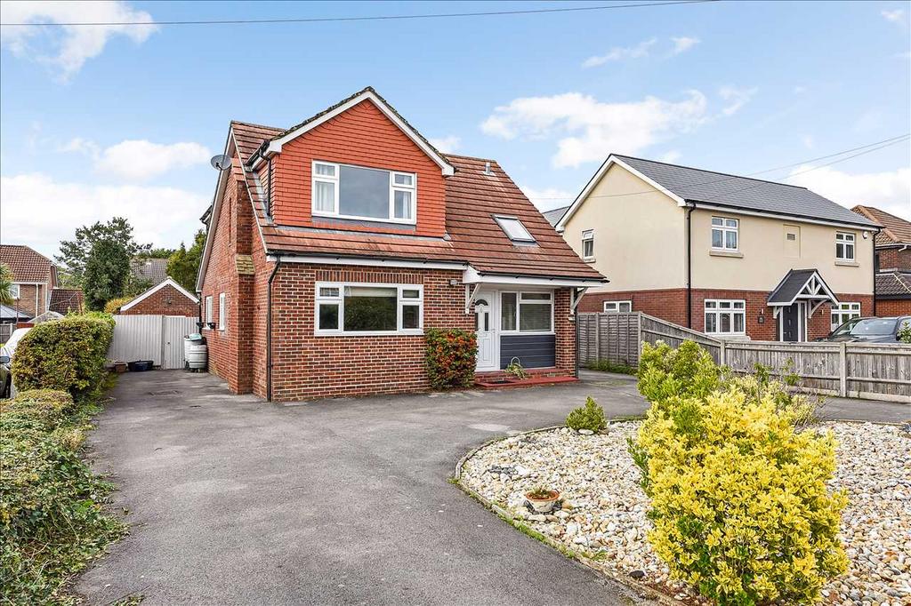 Locks Road, Locks Heath 4 bed detached house £600,000