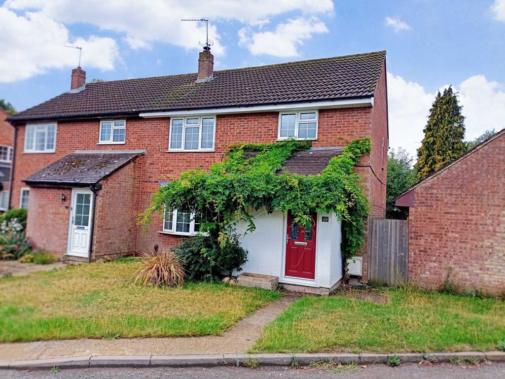Dinmore, Bovingdon 4 bed semidetached house for sale £550,000