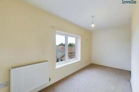 2 bedroom flat to rent, Queen Street, Market Rasen, LN8