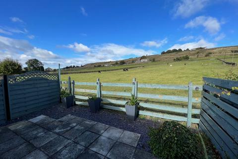 47 Bradshaw Lane, Halifax, HX2 9XD