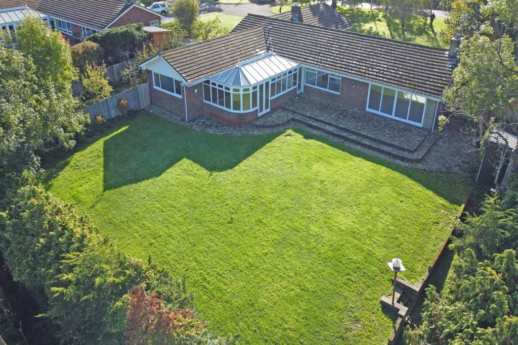 Dittons Road, Stone Cross, BN24 5EN 4 bed detached bungalow £850,000