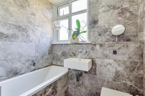 61 Hillcrest Road, Bromley, BR1 4RX