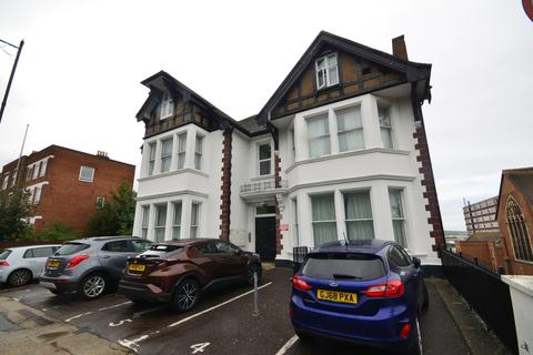 1 bedroom apartment to rent - New Road Avenue Chatham ME4
