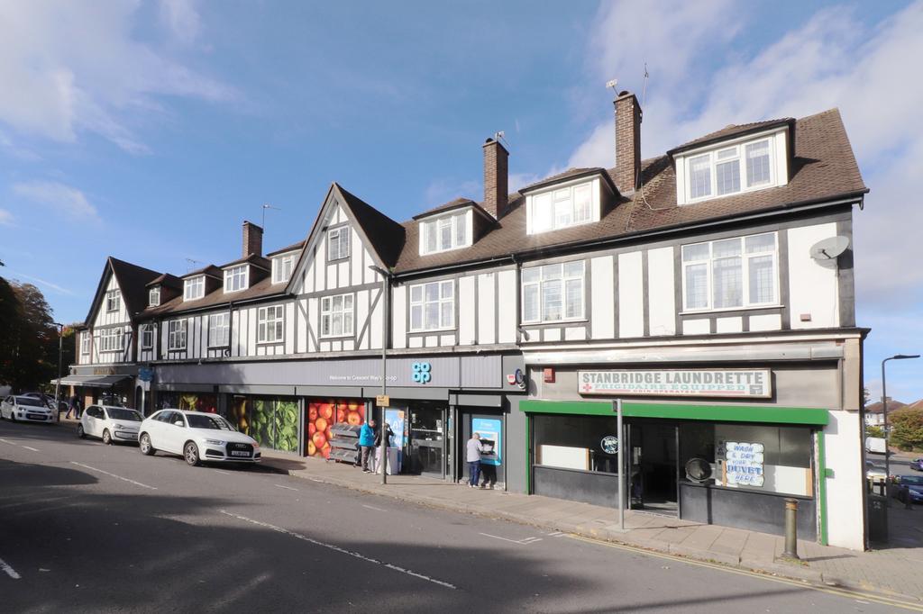 Crescent Way, Orpington 2 bed flat for sale £279,995