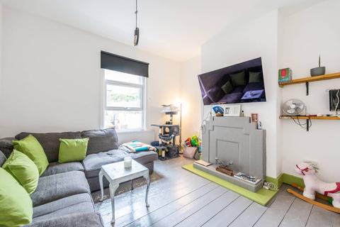 1 bedroom flat for sale - Ponsard Road, College Park, London, NW10