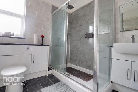 15 Claughton Road, Northampton, NN4 8AF