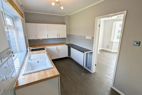 2 bedroom semi-detached house to rent, Alston Road, Solihull, West Midlands, B91