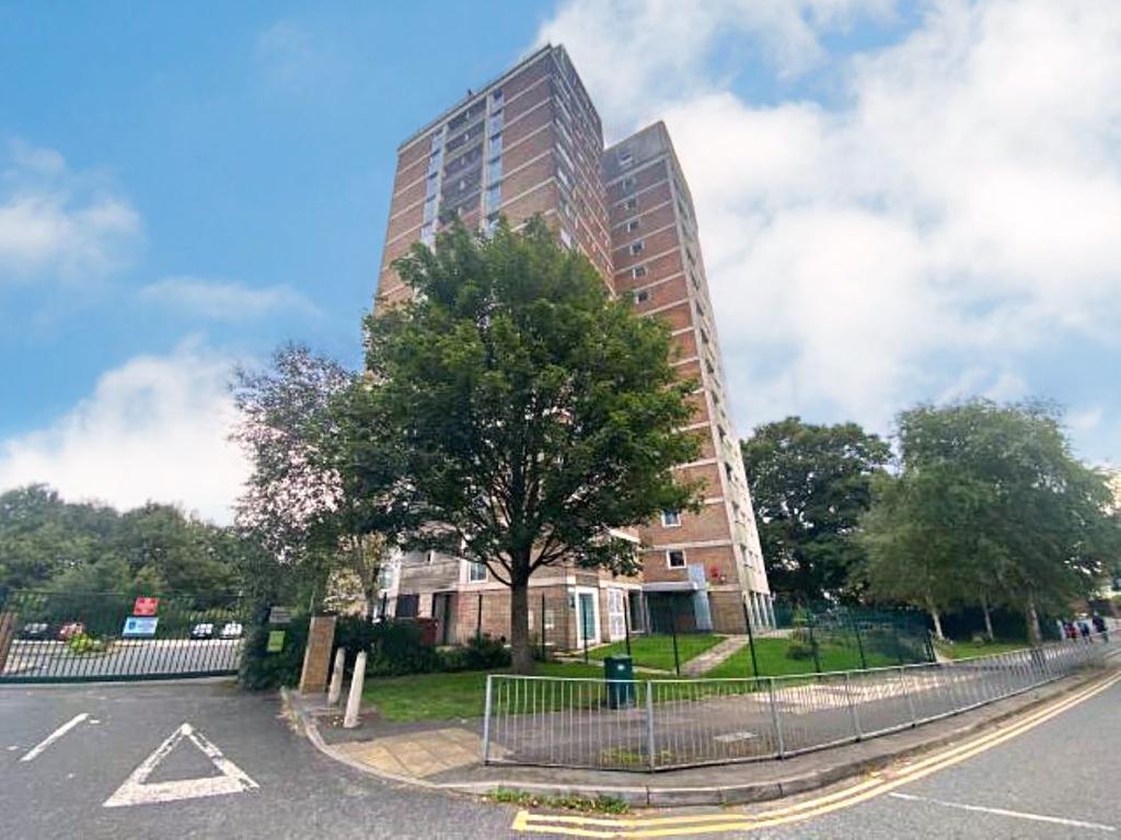 Apartment 24 Willow Rise, Roughwood... 1 bed apartment £5,000