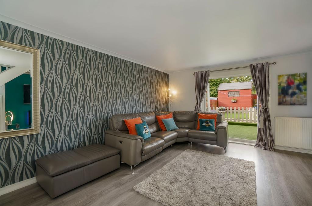 Lochalsh Crescent, Milton Of Campsie... 5 bed semidetached house £250,000