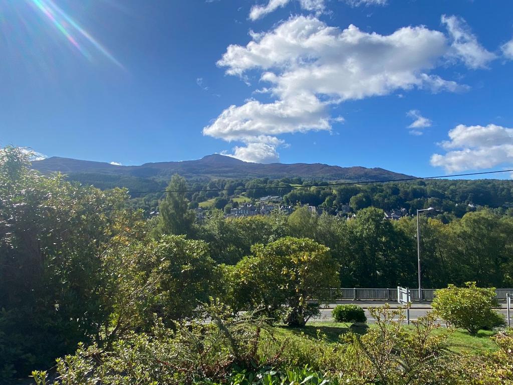 Penarlag House, Barmouth Road, Dolgellau LL40 2YY 7 bed detached house