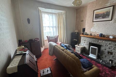 84 Green Lanes, Bilston, WV14 6DA