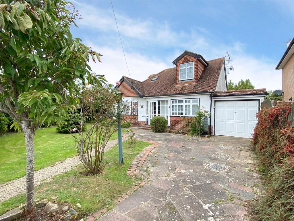 Cokeham Lane, Sompting, West Sussex, BN15 3 bed detached house £450,000