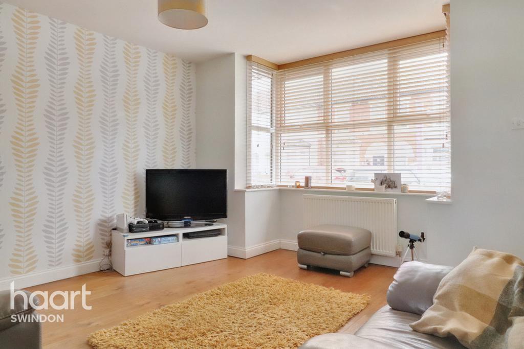 Bruce Street, Swindon 3 bed terraced house for sale £230,000