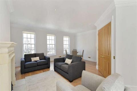 2 bedroom mews to rent, Farrier Walk, Chelsea SW10