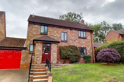 4 bedroom detached house for sale - Duston Wildes, Duston, Northampton NN5 6ND