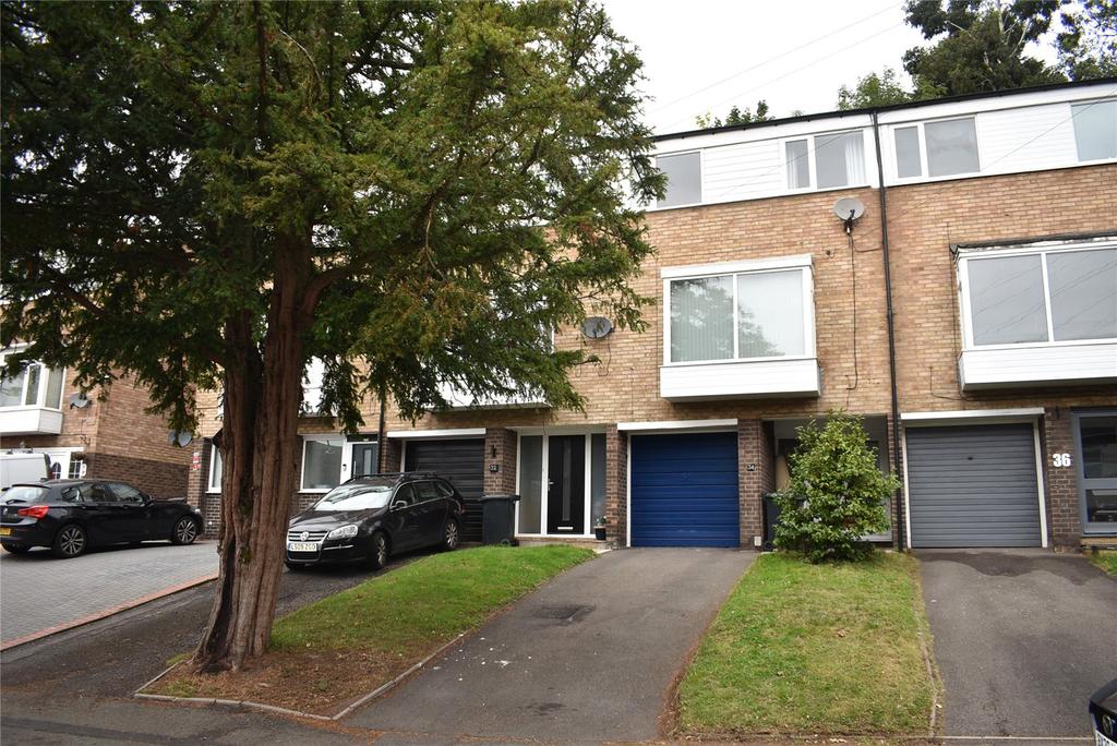 Collis Street, Amblecote, Stourbridge, West Midlands, DY8 3 bed