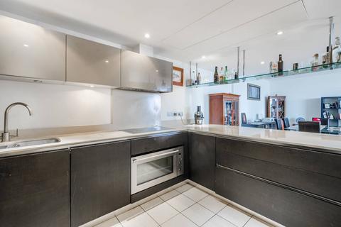 3 bedroom flat for sale, Ensign House, Battersea Reach, Battersea, London, SW18