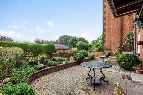 2 Pavilion Lodge, Harrow, HA2 0DZ