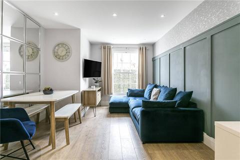 2 bedroom apartment for sale, High Street, Hampton Hill, Hampton, TW12