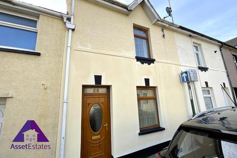 2 bedroom terraced house to rent, Davies Street, Brynmawr