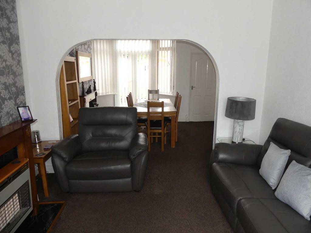 Sandringham Road, Redcar 3 bed semidetached house £129,950