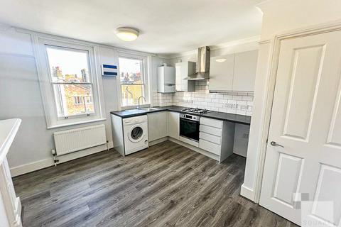 1 bedroom flat to rent, Cleveland Street, Farringdon, W1T