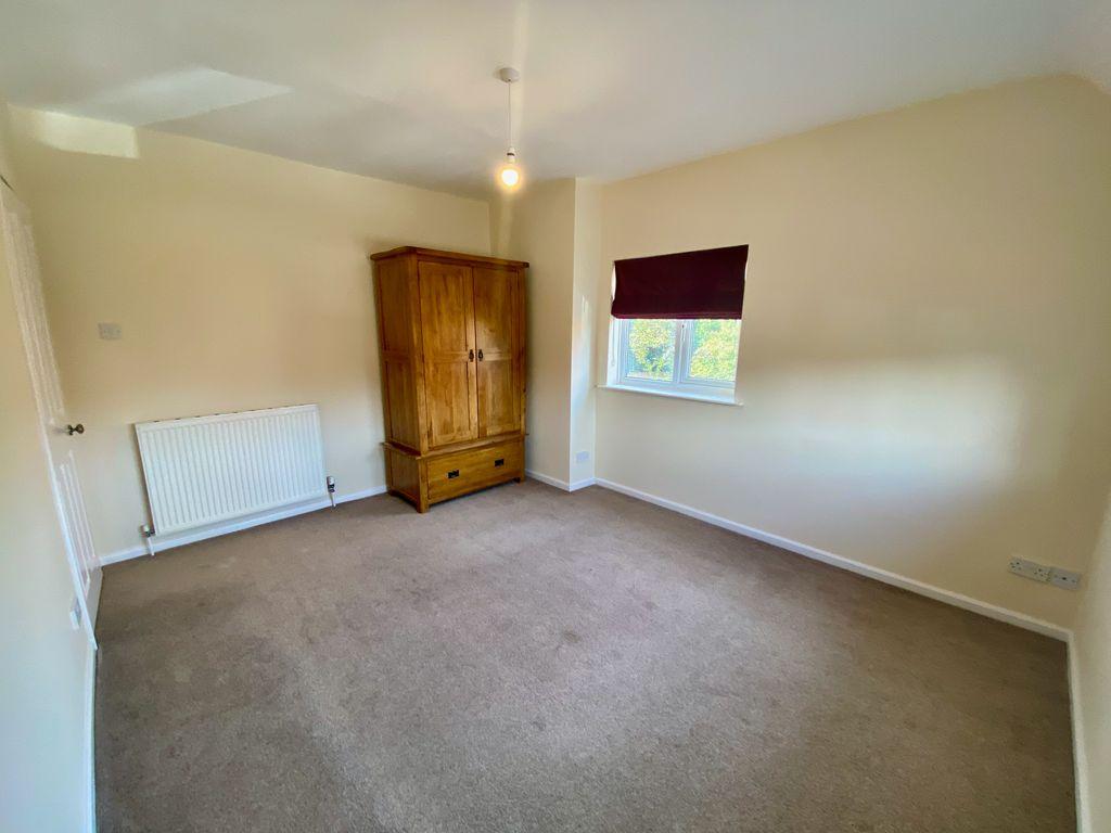 Bedroom 1 (Double)