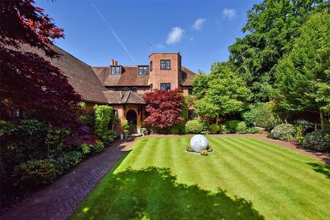 5 bedroom detached house for sale, Gregories Farm Lane, Beaconsfield, Buckinghamshire, HP9