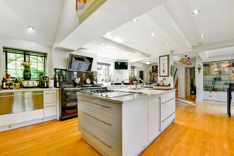 5 bedroom detached house for sale, Gregories Farm Lane, Beaconsfield, Buckinghamshire, HP9