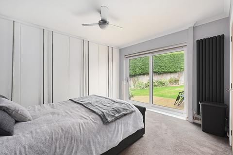 20 Claverham Close, Battle, TN33 0JF