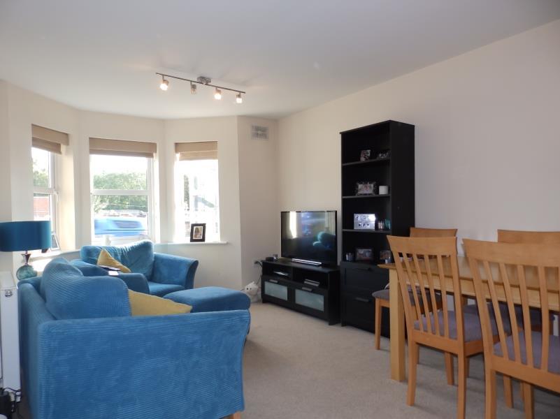 Millwood, Sycamore Avenue, Bingley... 2 bed apartment £650 pcm (£150 pw)