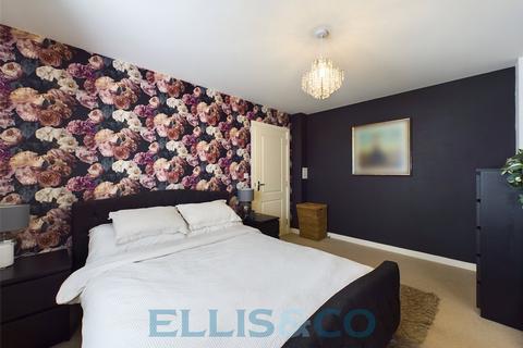 2 bedroom apartment for sale, Dame Kelly Holmes Way, Tonbridge, Kent, TN9
