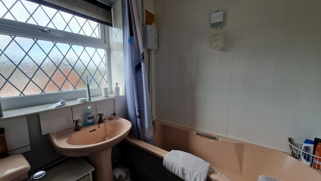 Banbury Grove, Biddulph, ST8 Studio for sale £65,000