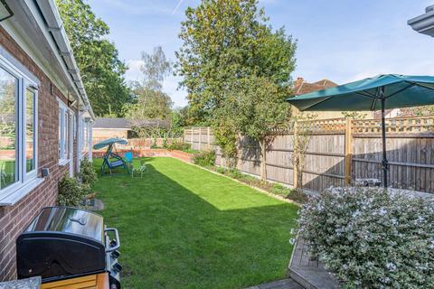 4 bedroom semi-detached house for sale, Cannon Lane, Pinner, HA5