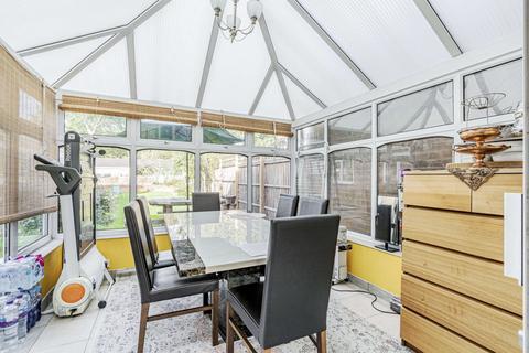 4 bedroom semi-detached house for sale - Cannon Lane, Pinner, HA5
