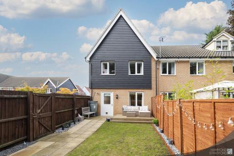 8 Catkin Close, Cringleford, Norwich, NR4 7JP