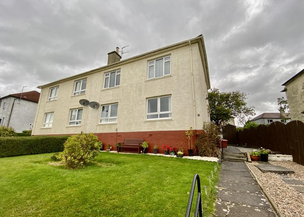 Alder Road, Parkhall, Clydebank 1 bed flat £82,500