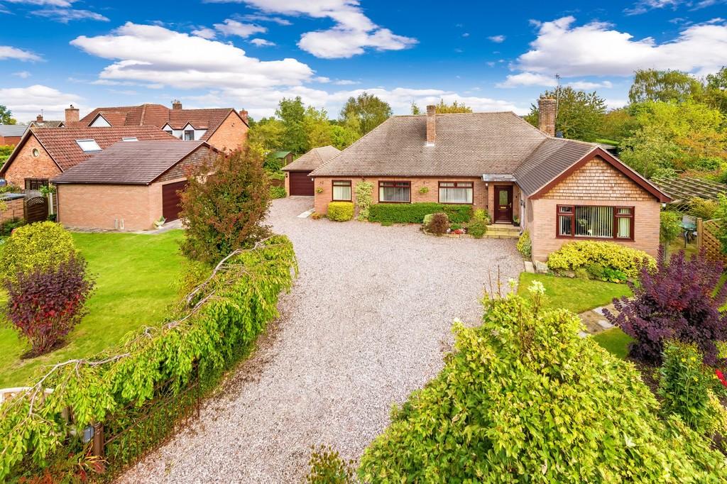 EatononTern, Market Drayton 5 bed detached bungalow for sale £650,000
