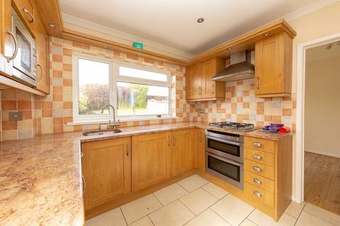 3 bedroom terraced house to rent, Ty Gwyn, Usk, Little Mill